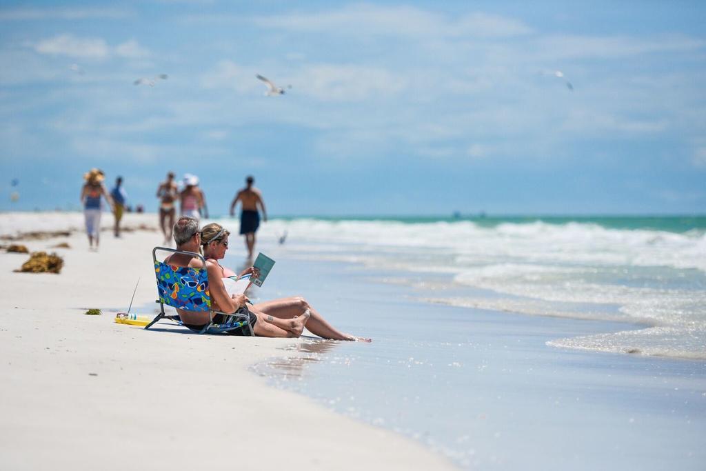 Village House By Beachside Management Siesta Key Dış mekan fotoğraf