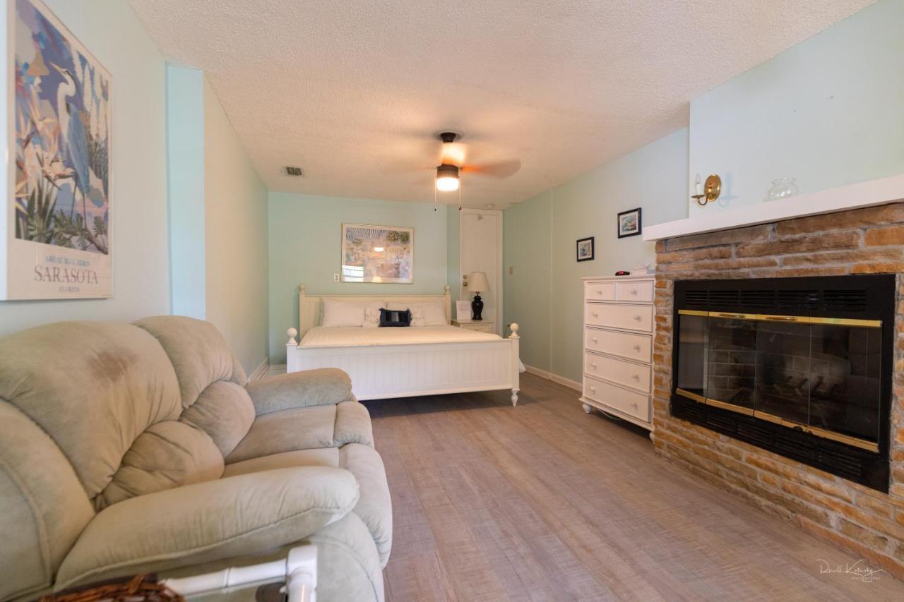 Village House By Beachside Management Siesta Key Dış mekan fotoğraf