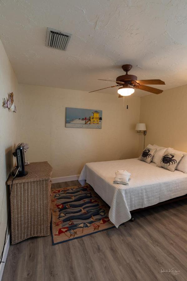 Village House By Beachside Management Siesta Key Dış mekan fotoğraf